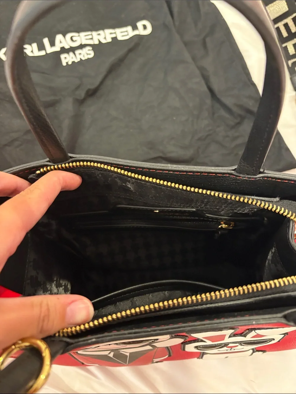 NEW!! Nevere been worn!!Karl Lagerfeld Red Satchel with Bunny Cartoon Motif